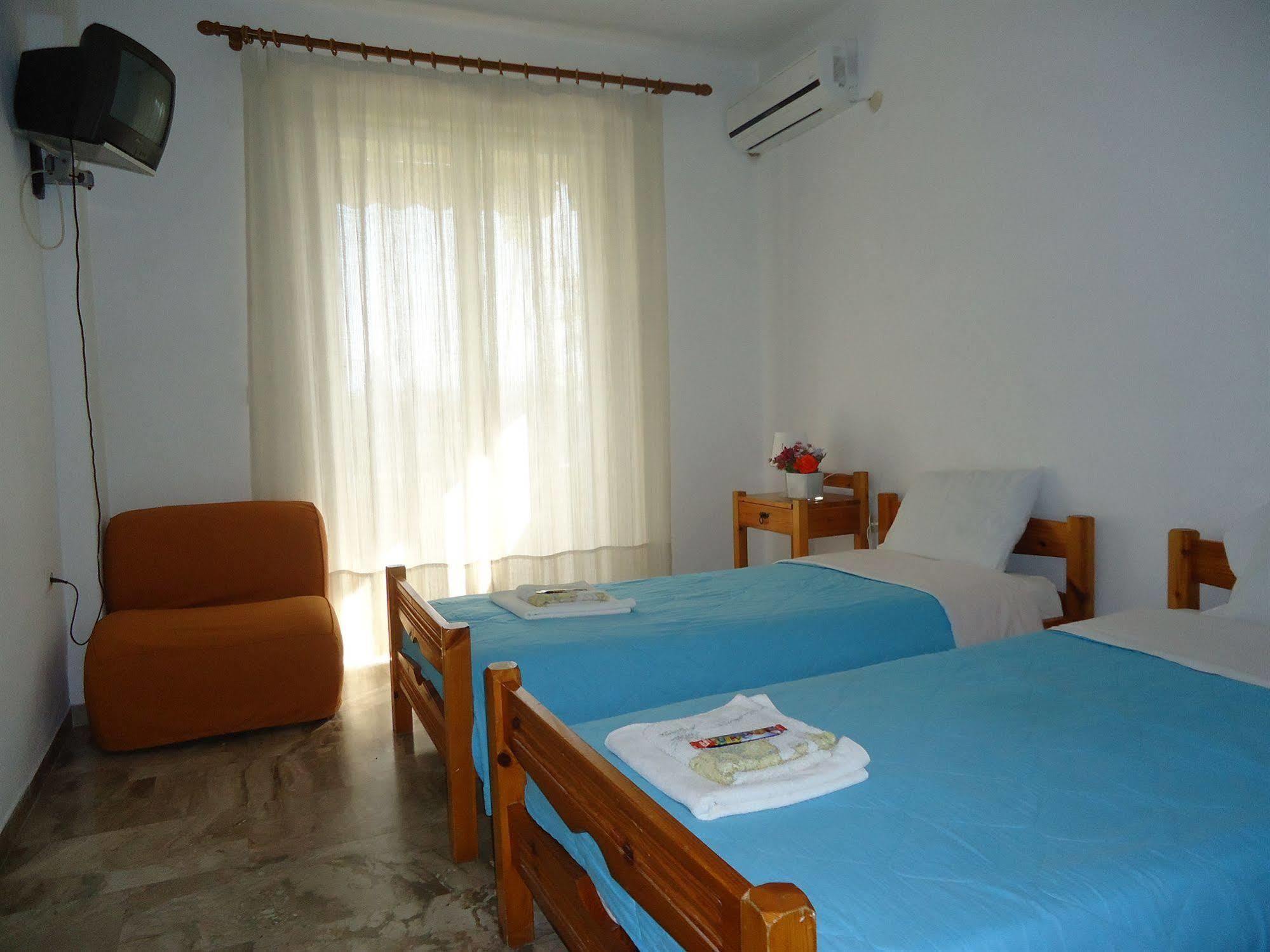 Christina Apartments Drepano  外观 照片